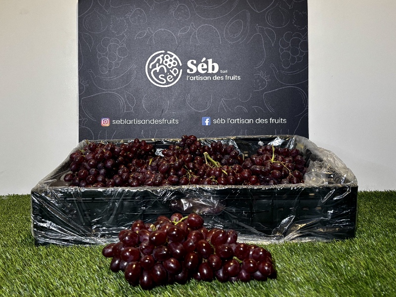 Raisin rose sans pépins.